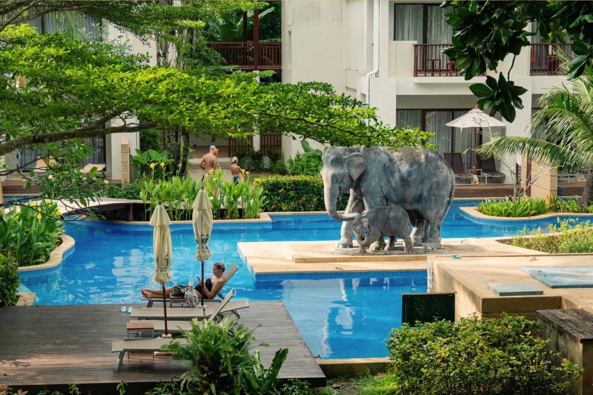Apsara Beachfront Resort & Villa - Sha Extra Plus Khao Lak Luaran gambar